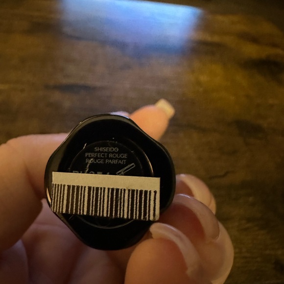 shiseido Single Lip Stick, Unused , Rouge Perfect. Box not included - Picture 2 of 2